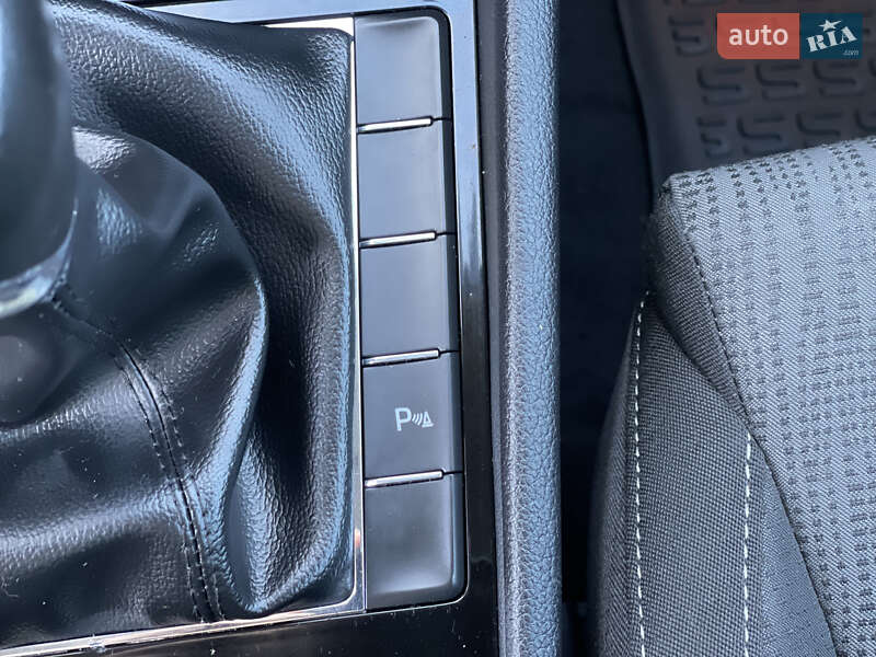 Универсал Skoda Superb 2017 в Нововолынске фото 37 Универсал Skoda Superb 2017 в Нововолынске