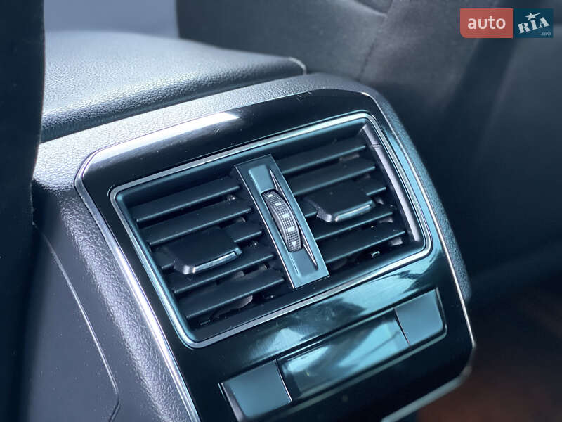 Универсал Skoda Superb 2017 в Нововолынске фото 42 Универсал Skoda Superb 2017 в Нововолынске