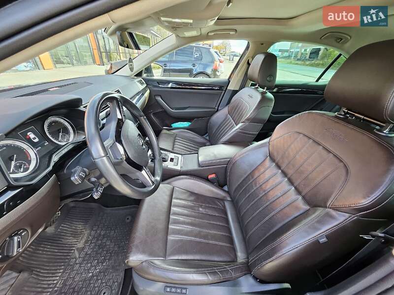 Лифтбек Skoda Superb 2016 в Ивано-Франковске