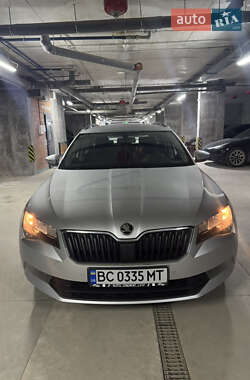 Універсал Skoda Superb 2016 в Львові