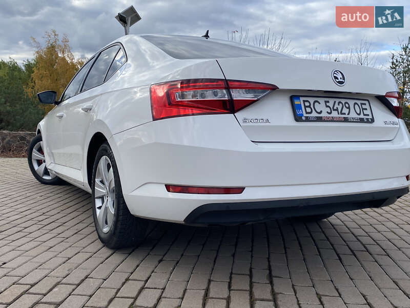 Лифтбек Skoda Superb 2016 в Виннице фото 7 Лифтбек Skoda Superb 2016 в Виннице