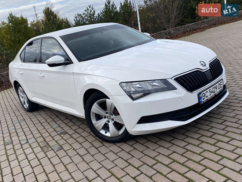 Лифтбек Skoda Superb 2016 в Виннице фото 11 Лифтбек Skoda Superb 2016 в Виннице