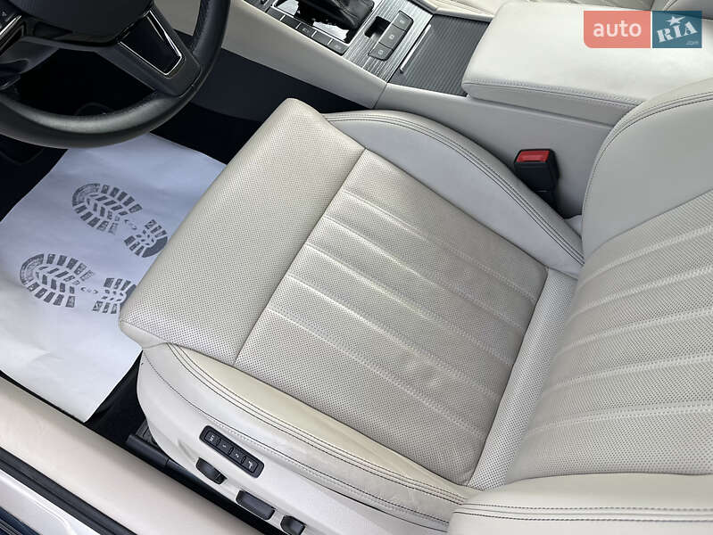 Ліфтбек Skoda Superb 2019 в Луцьку