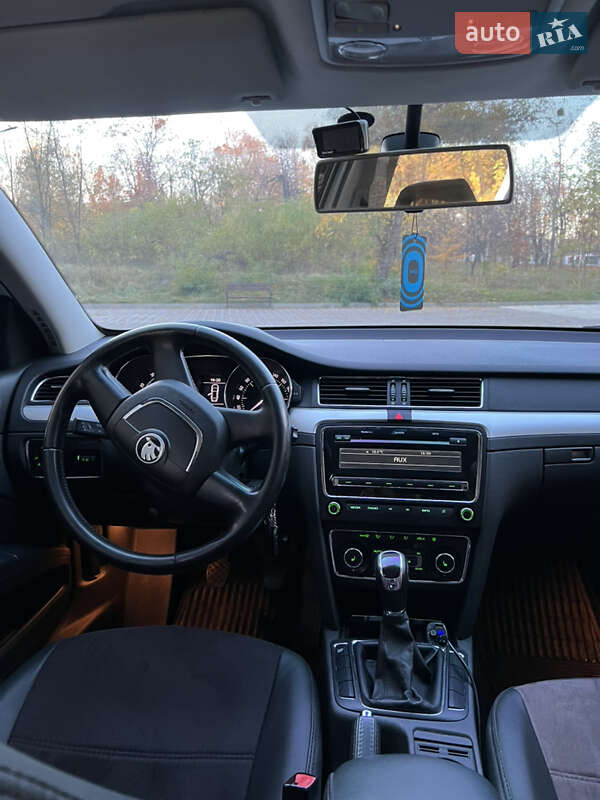 Ліфтбек Skoda Superb 2011 в Ладижині фото 12 Ліфтбек Skoda Superb 2011 в Ладижині