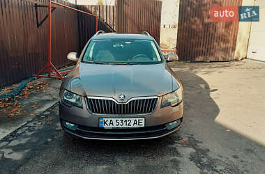 Универсал Skoda Superb 2014 в Киеве