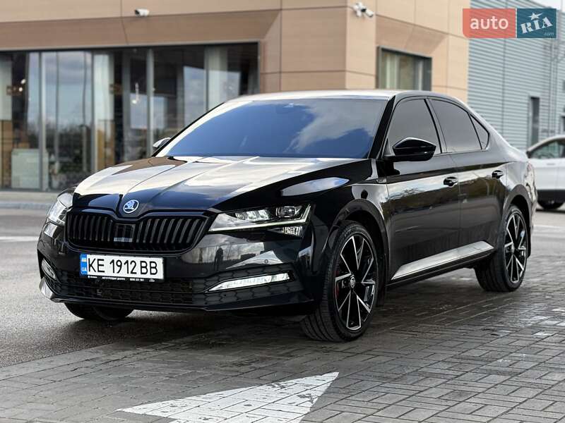 Лифтбек Skoda Superb 2020 в Днепре