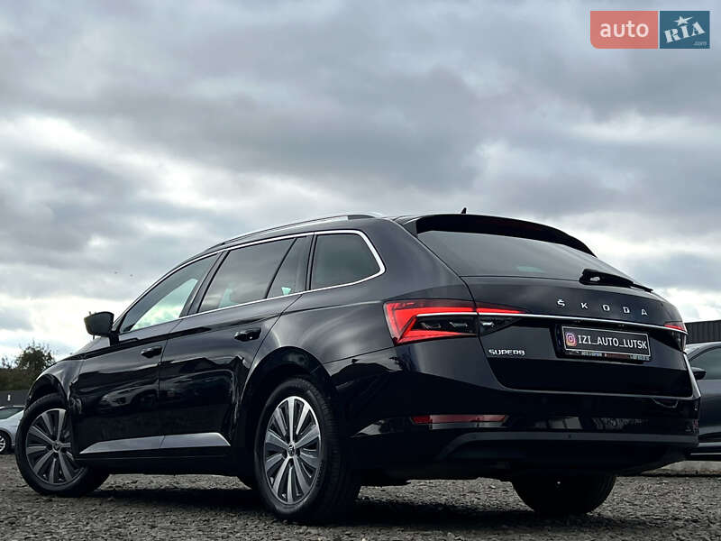 Универсал Skoda Superb 2021 в Луцке