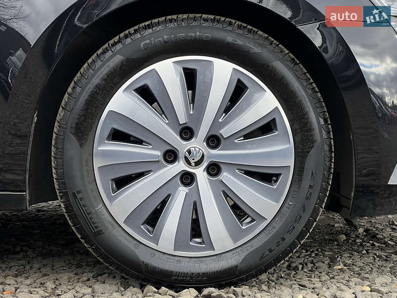 Универсал Skoda Superb 2021 в Луцке