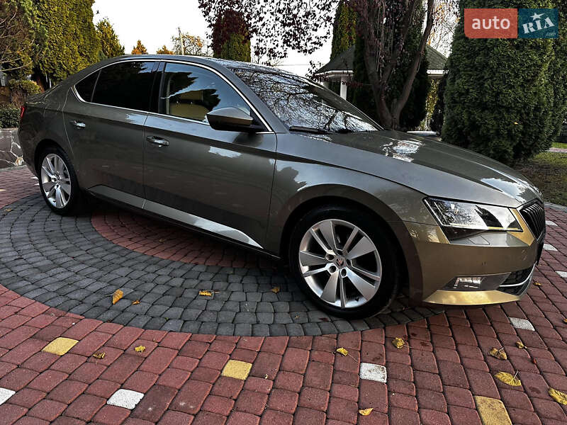 Ліфтбек Skoda Superb 2017 в Хусті фото 39 Ліфтбек Skoda Superb 2017 в Хусті