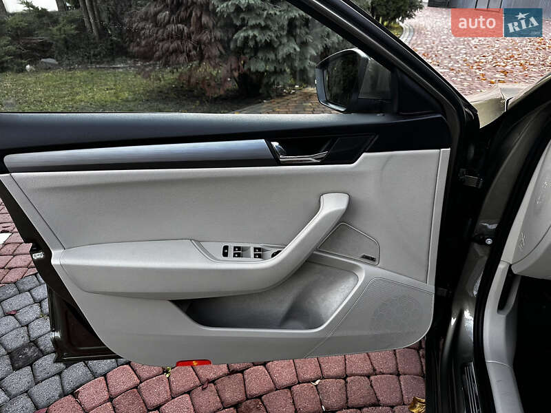 Ліфтбек Skoda Superb 2017 в Хусті фото 45 Ліфтбек Skoda Superb 2017 в Хусті
