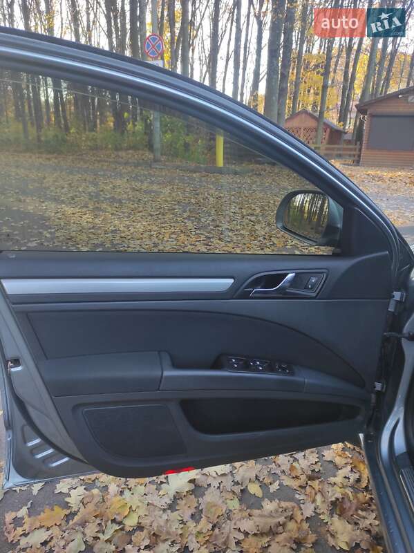 Лифтбек Skoda Superb 2009 в Виннице