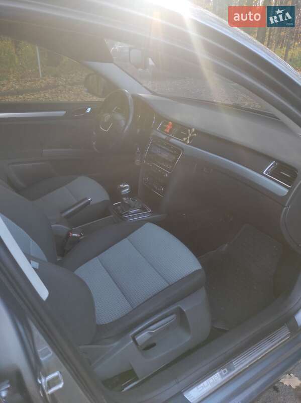 Лифтбек Skoda Superb 2009 в Виннице