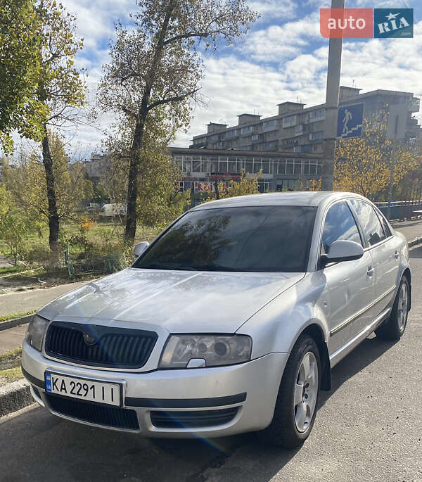 Skoda Superb 2005