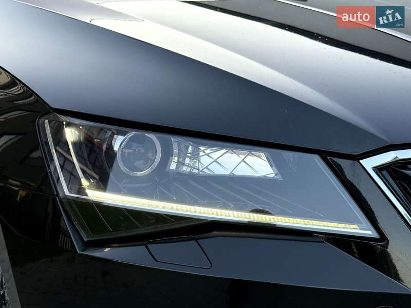 Универсал Skoda Superb 2016 в Чорткове