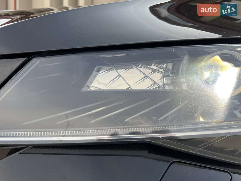 Ліфтбек Skoda Superb 2017 в Дрогобичі