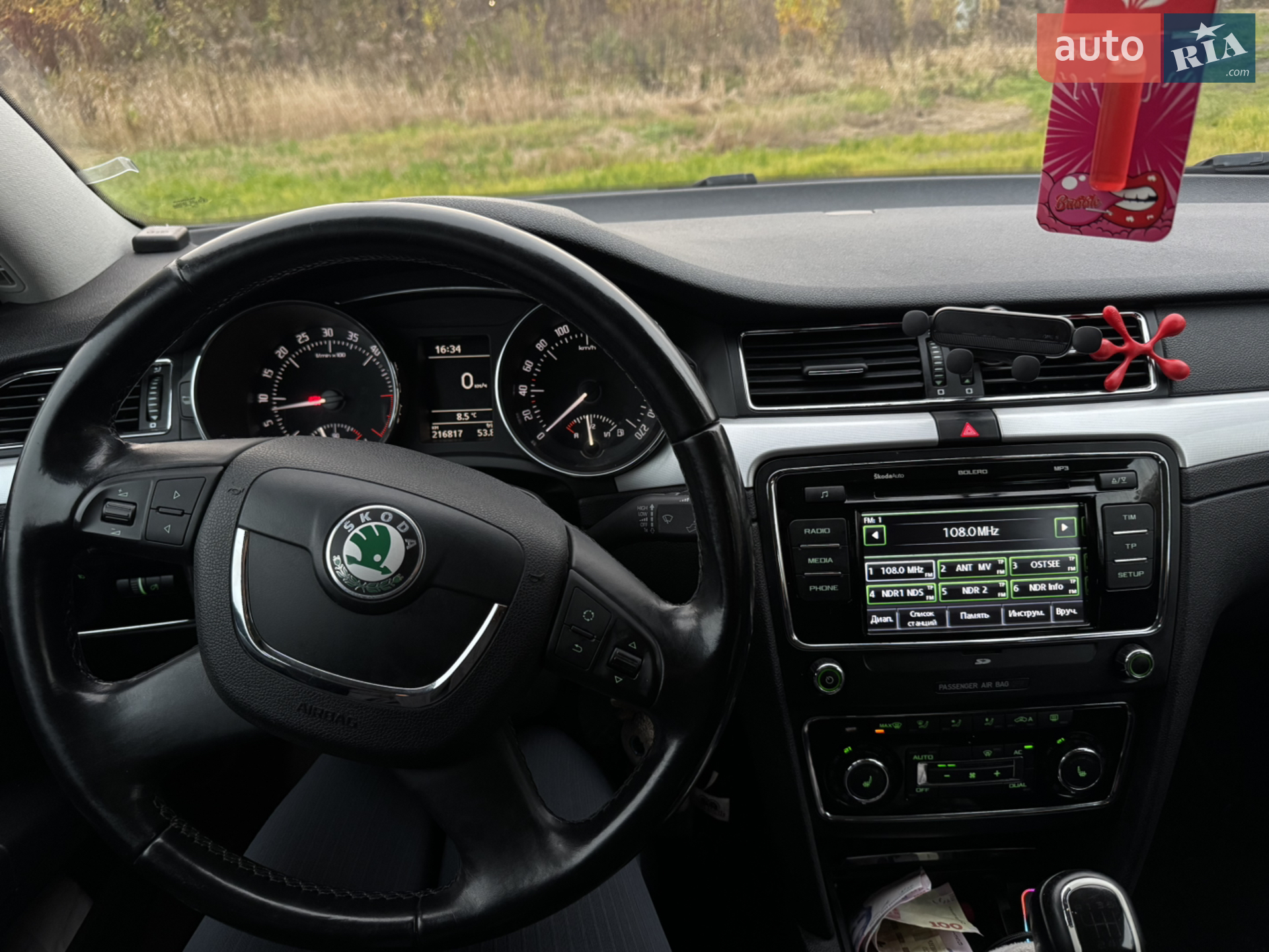 2011 Skoda Superb - мініатюра 9
