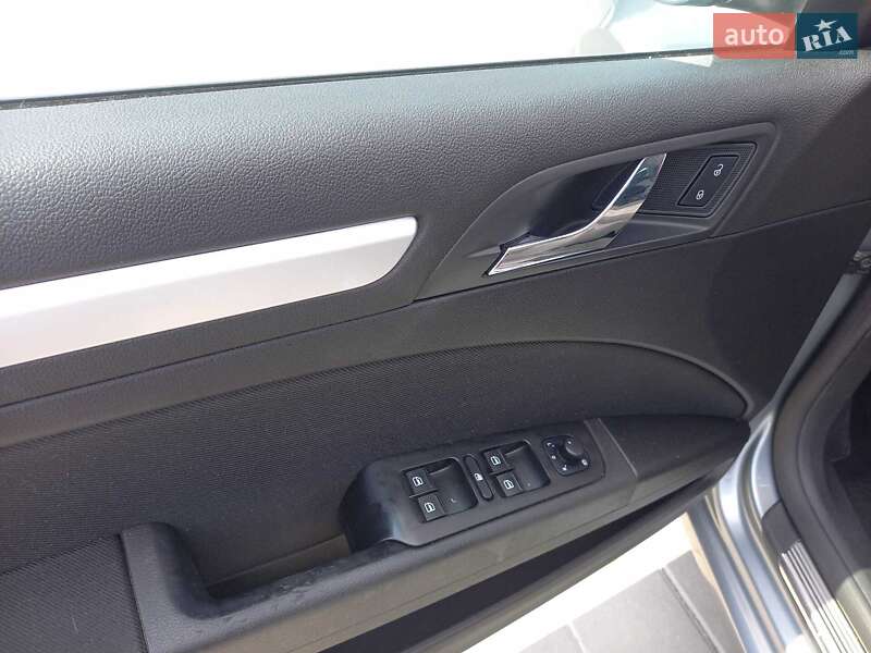 Универсал Skoda Superb 2011 в Черкассах фото 18 Универсал Skoda Superb 2011 в Черкассах