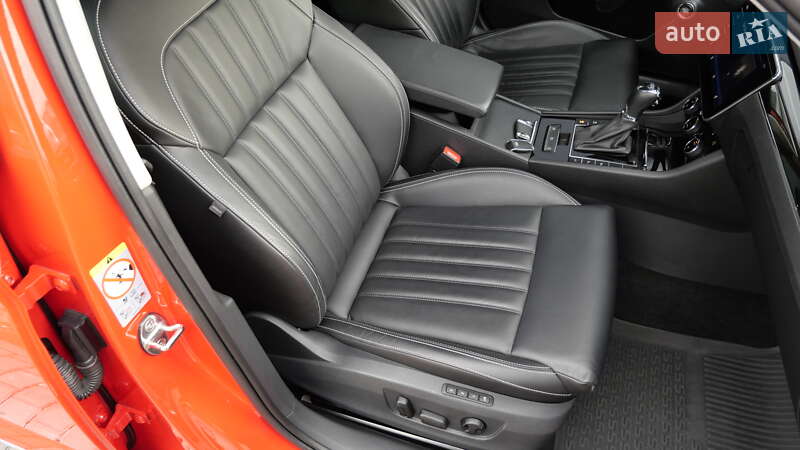 Универсал Skoda Superb 2020 в Львове