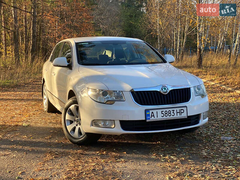 Skoda Superb 2012