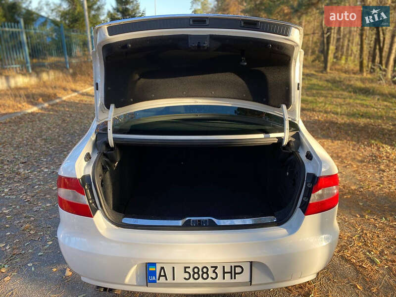 Ліфтбек Skoda Superb 2012 в Бучі фото 32 Ліфтбек Skoda Superb 2012 в Бучі