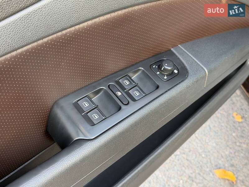 Лифтбек Skoda Superb 2013 в Кривом Роге фото 32 Лифтбек Skoda Superb 2013 в Кривом Роге