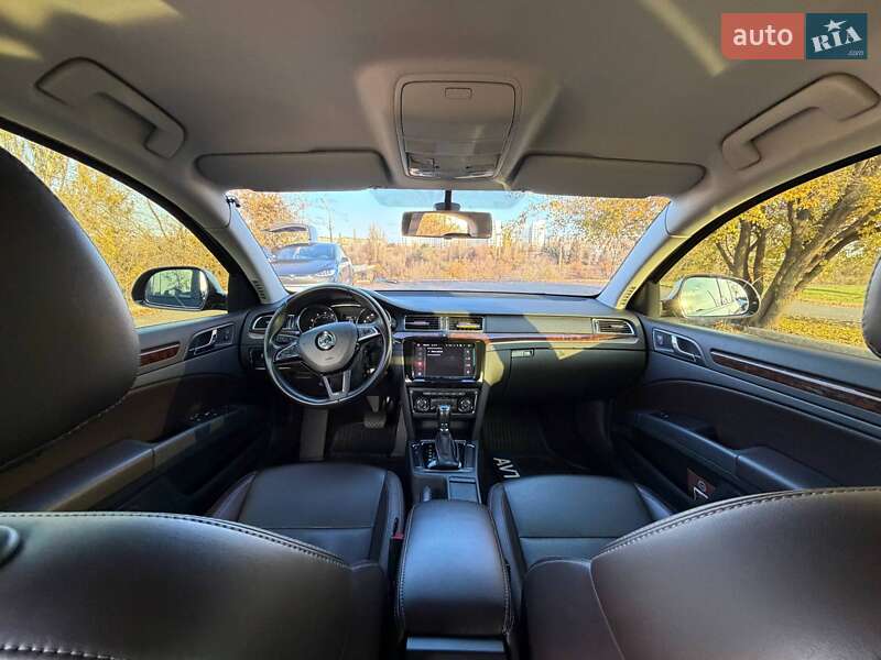 Лифтбек Skoda Superb 2013 в Кривом Роге фото 37 Лифтбек Skoda Superb 2013 в Кривом Роге