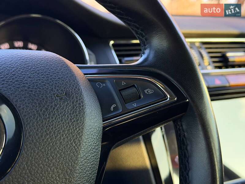 Лифтбек Skoda Superb 2013 в Кривом Роге фото 42 Лифтбек Skoda Superb 2013 в Кривом Роге