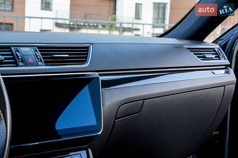 Універсал Skoda Superb 2018 в Львові фото 71 Універсал Skoda Superb 2018 в Львові