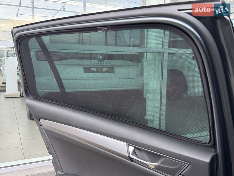 Універсал Skoda Superb 2018 в Чернівцях