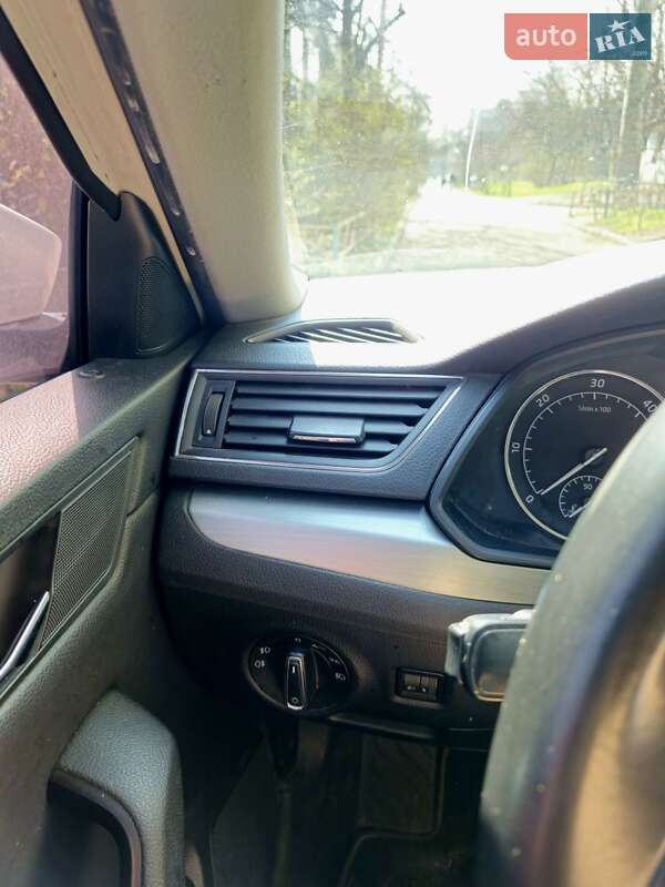 Ліфтбек Skoda Superb 2016 в Києві фото 3 Ліфтбек Skoda Superb 2016 в Києві