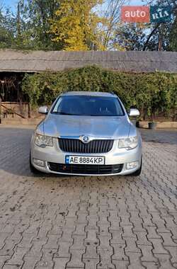 Универсал Skoda Superb 2013 в Кривом Роге