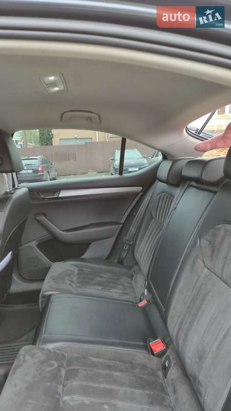 Лифтбек Skoda Superb 2017 в Черкассах