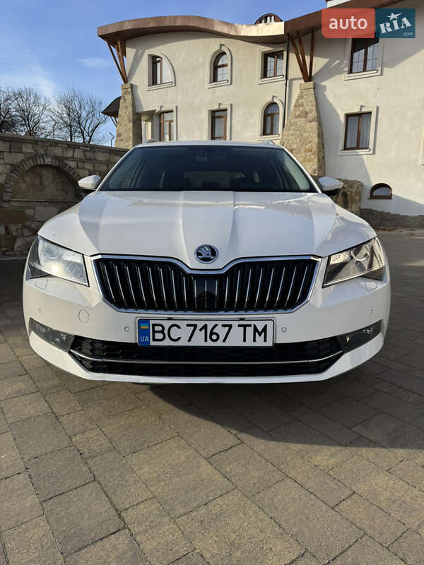 Универсал Skoda Superb 2015 в Стрые фото 2 Универсал Skoda Superb 2015 в Стрые