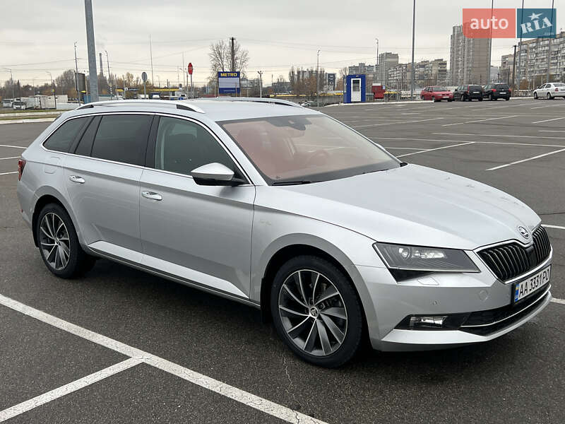 Универсал Skoda Superb 2019 в Киеве