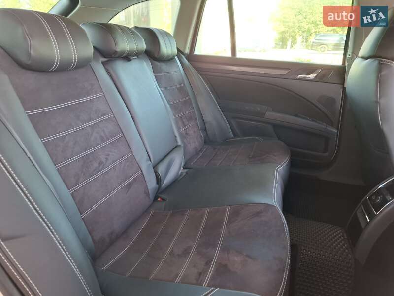 Универсал Skoda Superb 2011 в Николаеве