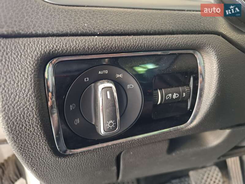 Универсал Skoda Superb 2011 в Николаеве