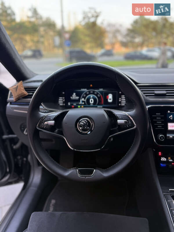 Универсал Skoda Superb 2020 в Днепре