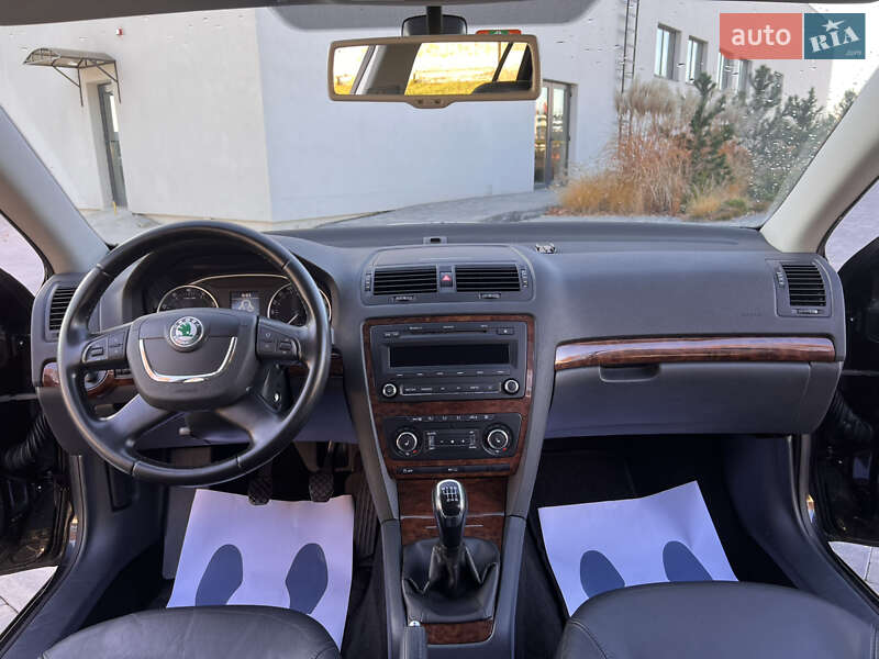 Универсал Skoda Superb 2012 в Луцке фото 16 Универсал Skoda Superb 2012 в Луцке