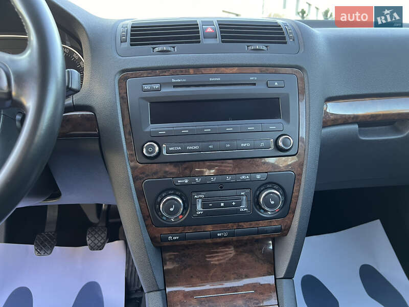 Универсал Skoda Superb 2012 в Луцке фото 22 Универсал Skoda Superb 2012 в Луцке
