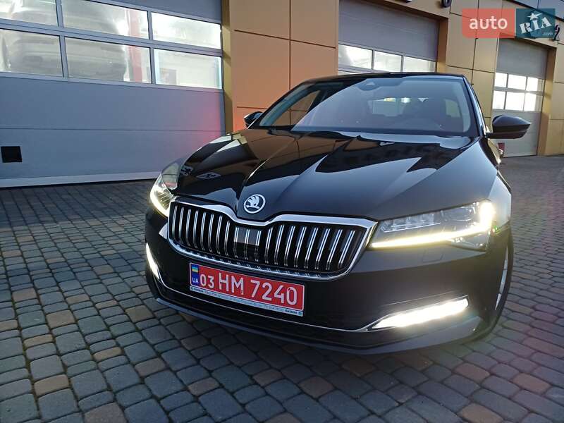 Лифтбек Skoda Superb 2021 в Самборе