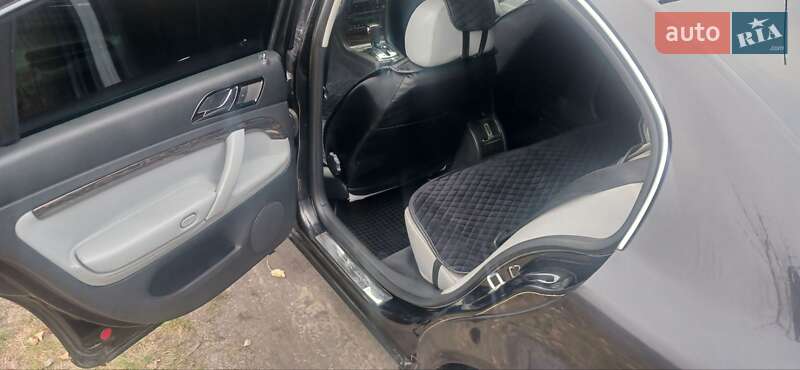 Лифтбек Skoda Superb 2006 в Кременчуге