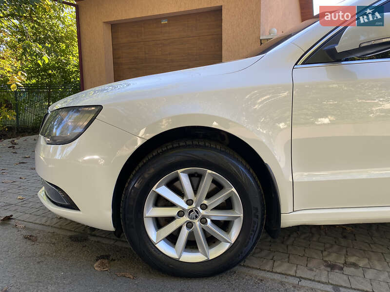 Лифтбек Skoda Superb 2013 в Сваляве фото 14 Лифтбек Skoda Superb 2013 в Сваляве