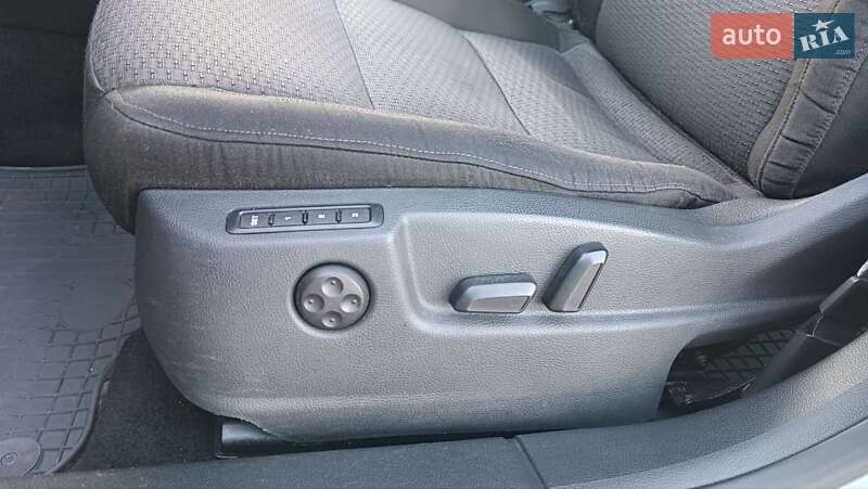 Універсал Skoda Superb 2011 в Сарнах