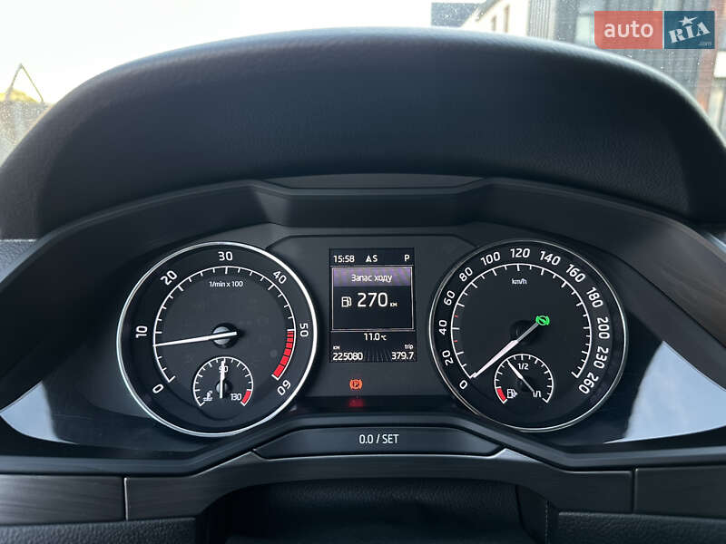 Универсал Skoda Superb 2016 в Умани фото 52 Универсал Skoda Superb 2016 в Умани