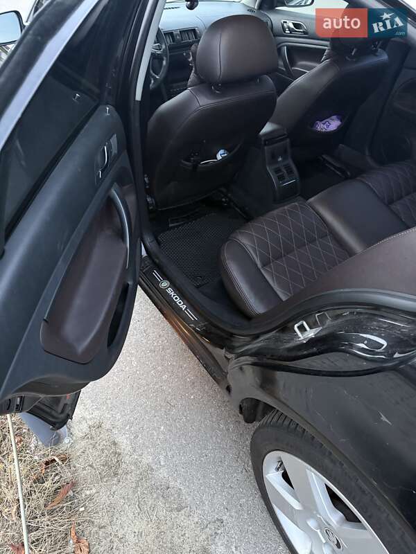 Лифтбек Skoda Superb 2004 в Киеве фото 9 Лифтбек Skoda Superb 2004 в Киеве