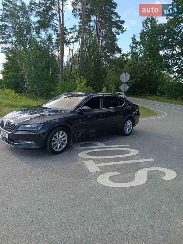Лифтбек Skoda Superb 2019 в Киеве фото 8 Лифтбек Skoda Superb 2019 в Киеве