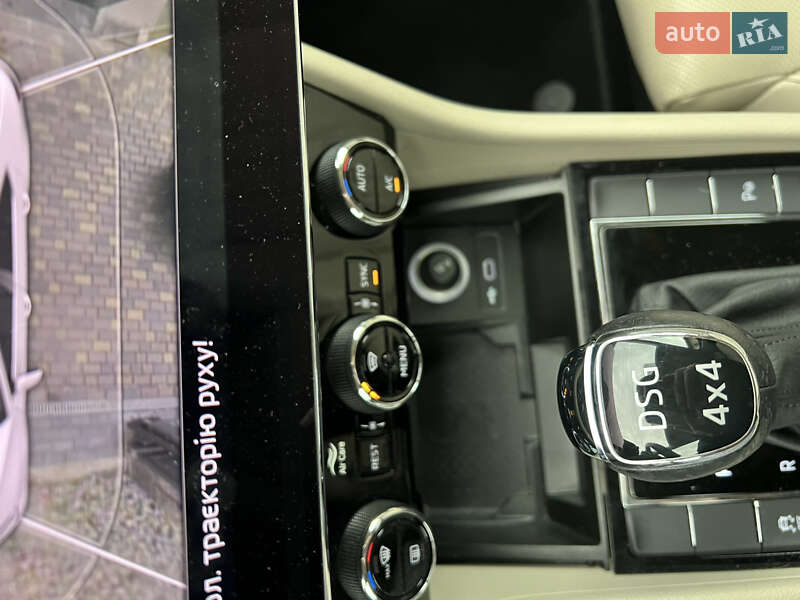 Ліфтбек Skoda Superb 2020 в Львові