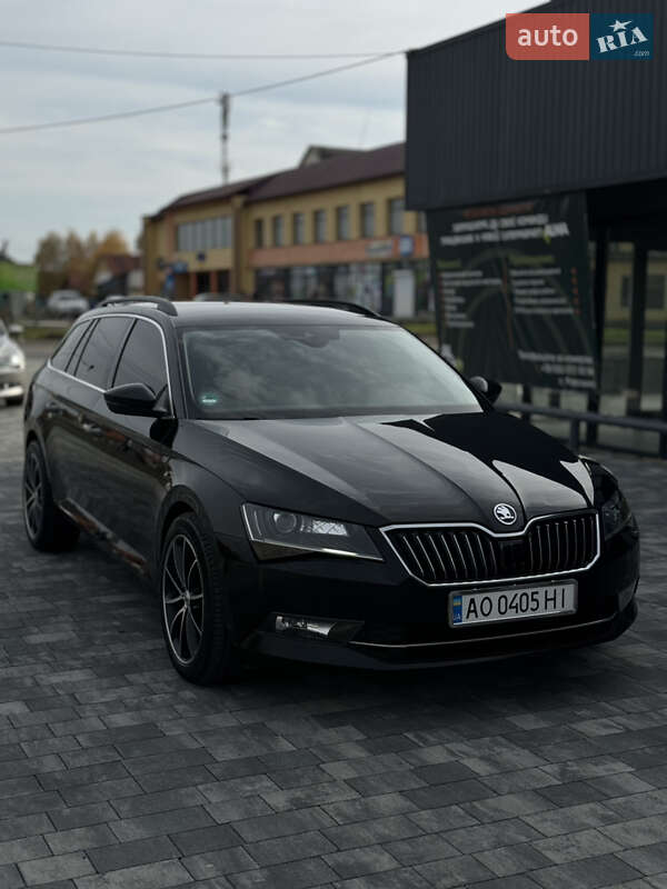 Універсал Skoda Superb 2018 в Мукачевому