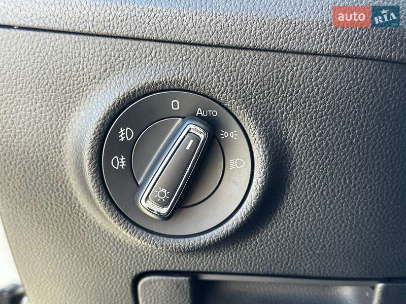 Лифтбек Skoda Superb 2017 в Львове