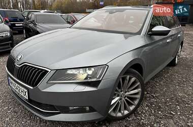 Универсал Skoda Superb 2016 в Киеве